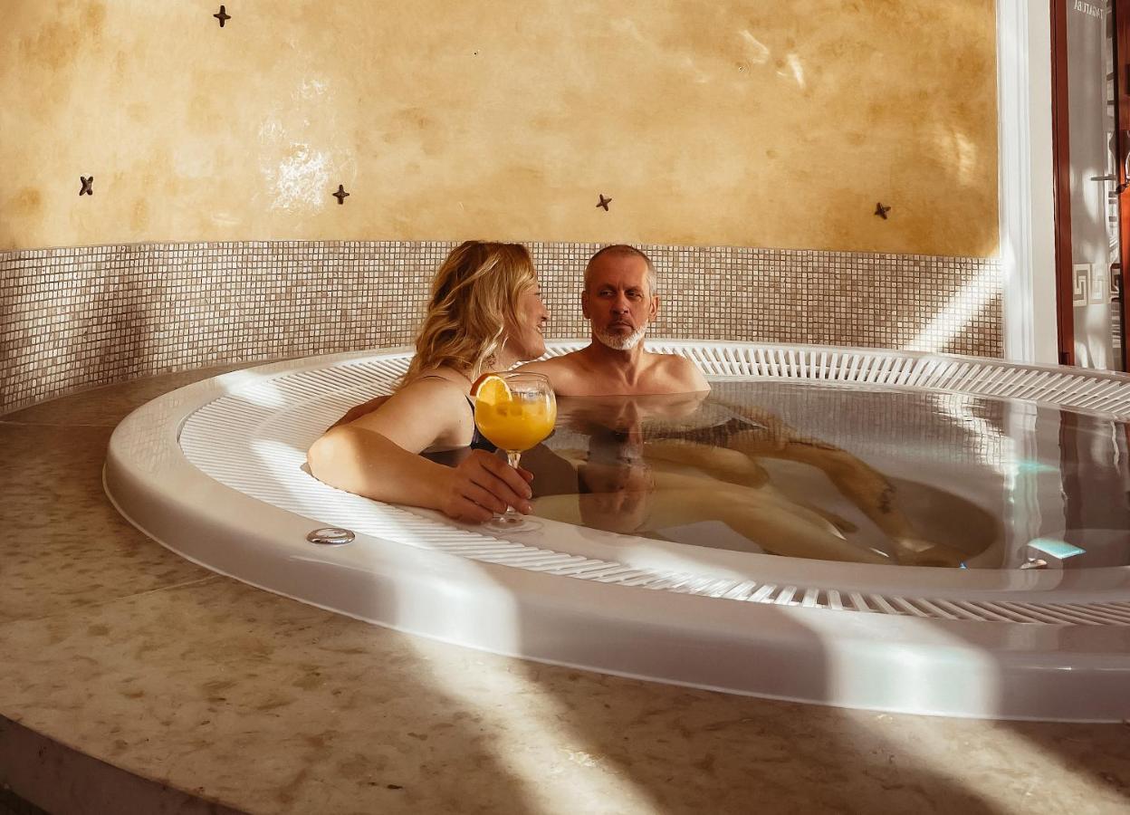 Von Rosen Spa (Adults Only) Mäetaguse Esterno foto